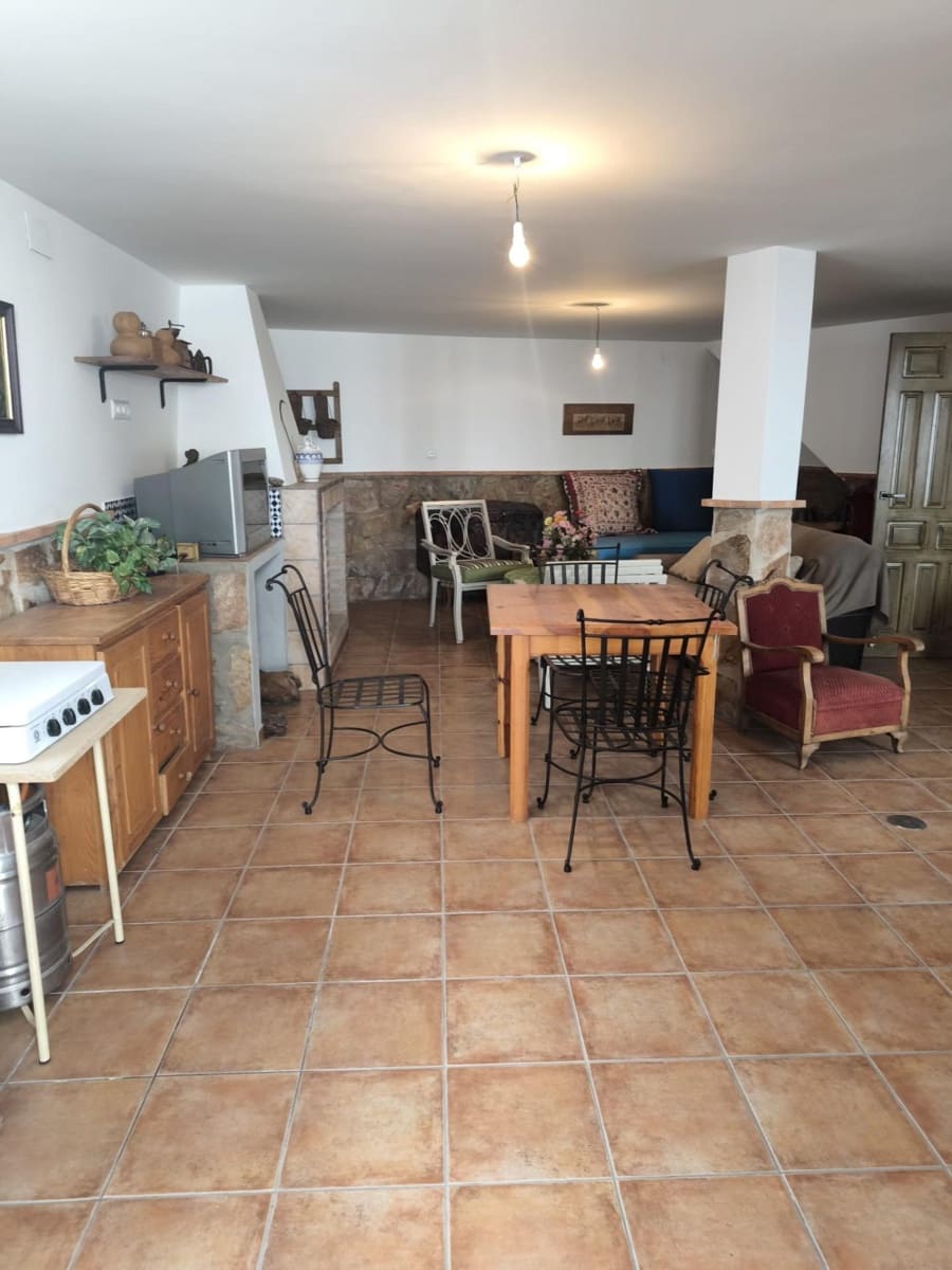 Casa de 4 habitaciones en Fuente Obejuna en venta con garaje - 120.000 € (Ref: 9851865)