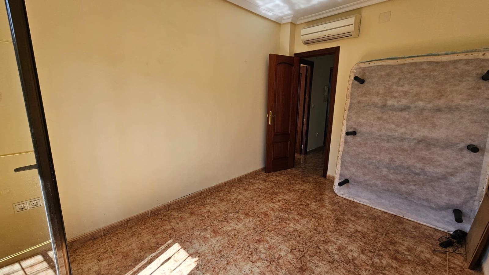 Casa de 5 habitaciones en Córdoba ciudad en venta con garaje - 309.900 € (Ref: 9857649)