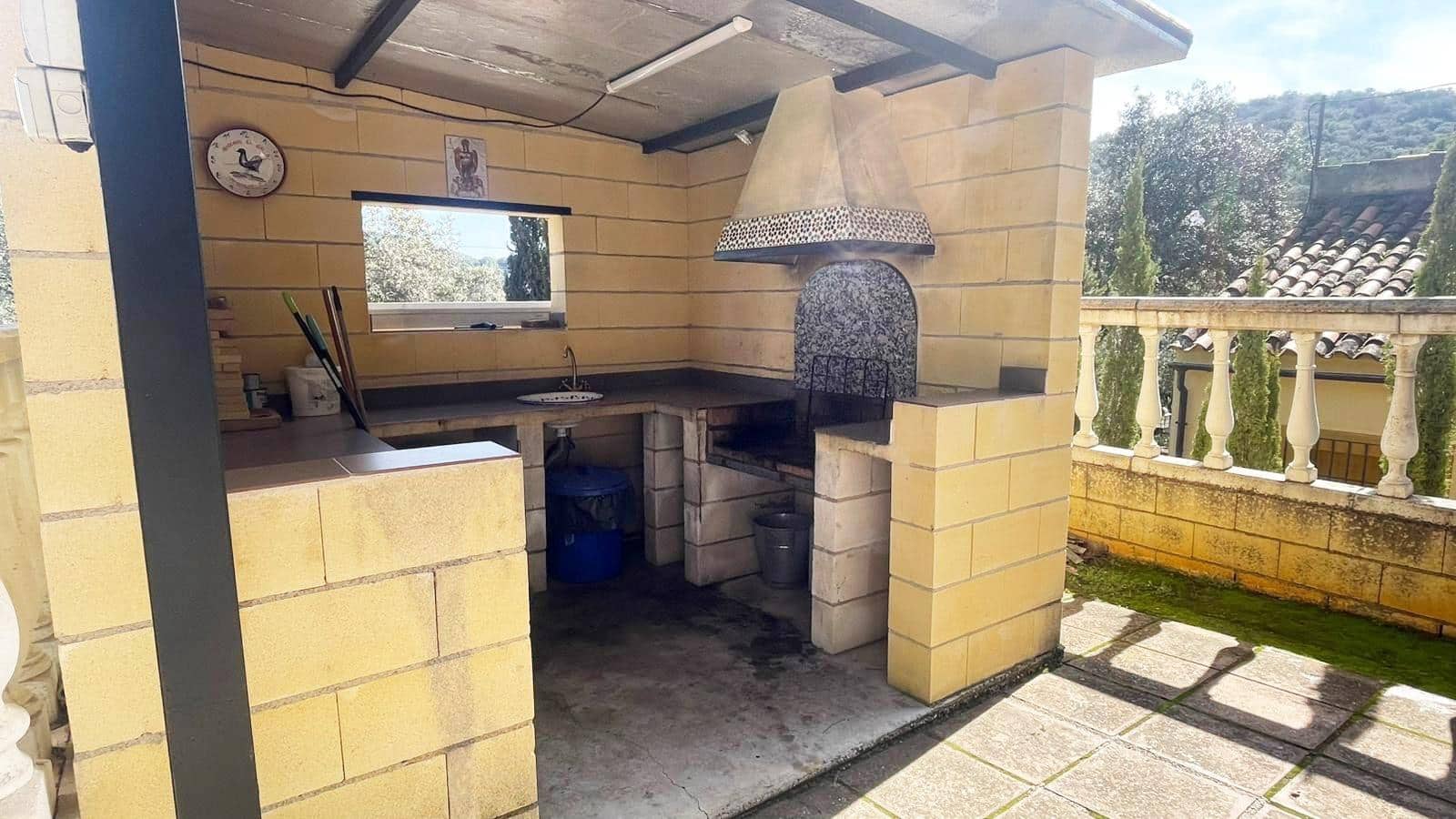 3 bedroom Finca/Country House for sale in Espiel with pool garage - € 119,900 (Ref: 9860197)
