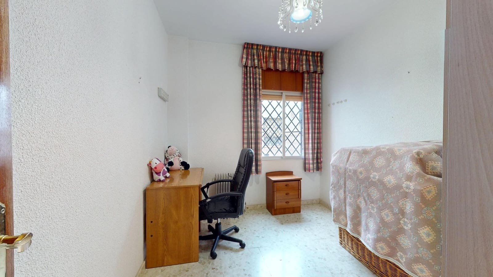 8 soveværelse Byhus til salg i Cordoba by med garage - € 469.500 (Ref: 9860683)