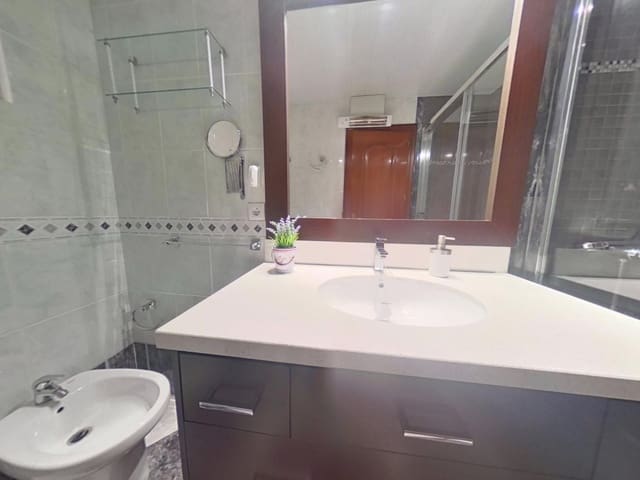 Casa de 3 habitaciones en Montilla en venta con garaje - 180.000 € (Ref: 9865267)