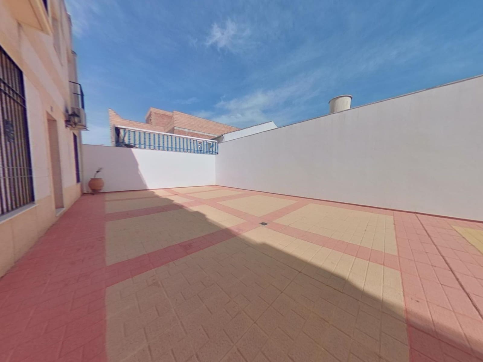 Casa de 3 habitaciones en Montilla en venta con garaje - 180.000 € (Ref: 9865267)