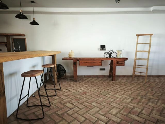 3 soverom Rekkehus til salgs i Córdoba by med svømmebasseng garasje - € 285 000 (Ref: 9867088)