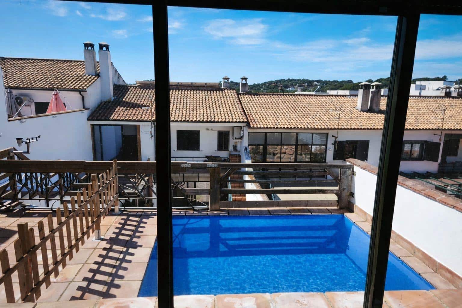 3 soverom Rekkehus til salgs i Cordoba by med svømmebasseng garasje - € 285 000 (Ref: 9867088)