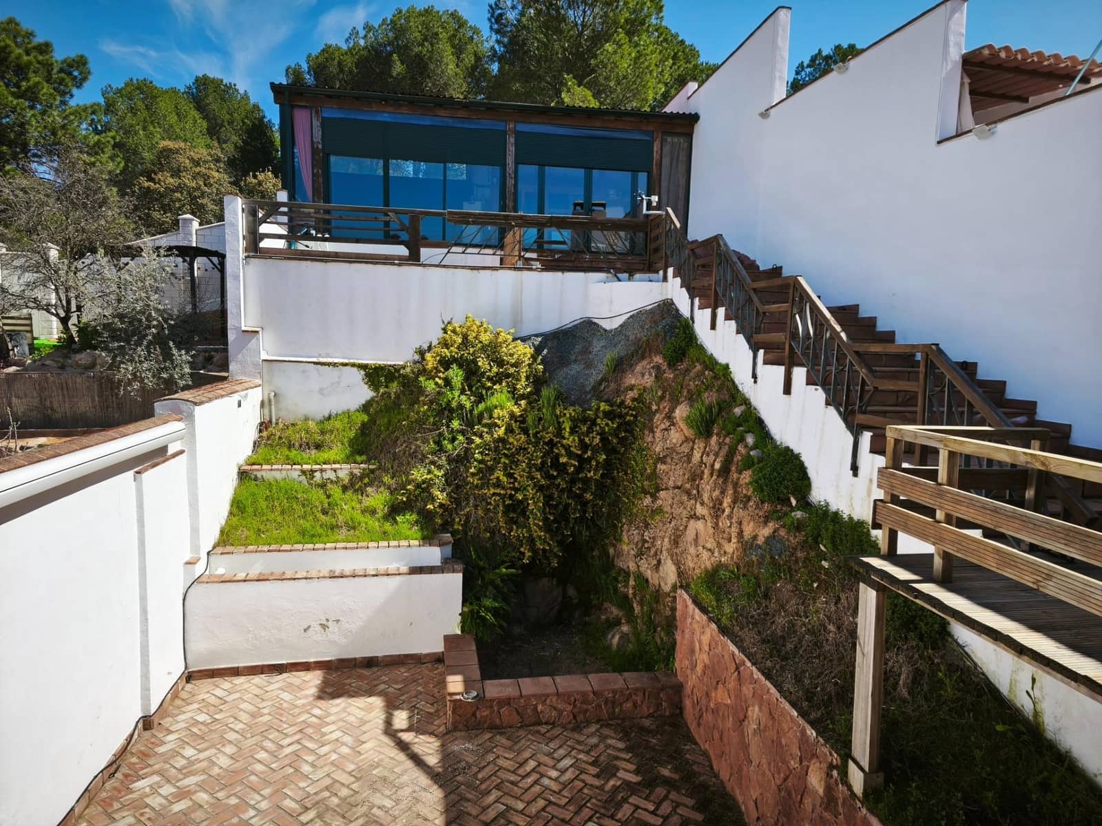 3 soverom Rekkehus til salgs i Cordoba by med svømmebasseng garasje - € 285 000 (Ref: 9867088)