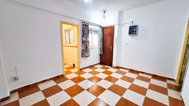 2 sypialnia Mieszkanie na sprzedaż w Ciudad Jardín, Miasto Kordoba z garażem - 119 900 € (Ref: 9868676)