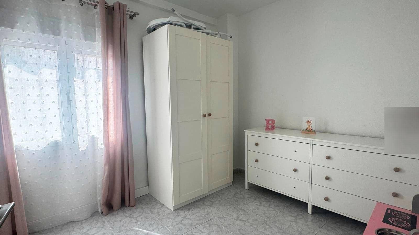 3 bedroom Flat for sale in Cordoba city - € 134,900 (Ref: 9871902)