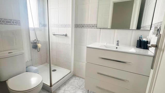 3 bedroom Flat for sale in Córdoba city - € 134,900 (Ref: 9871902)