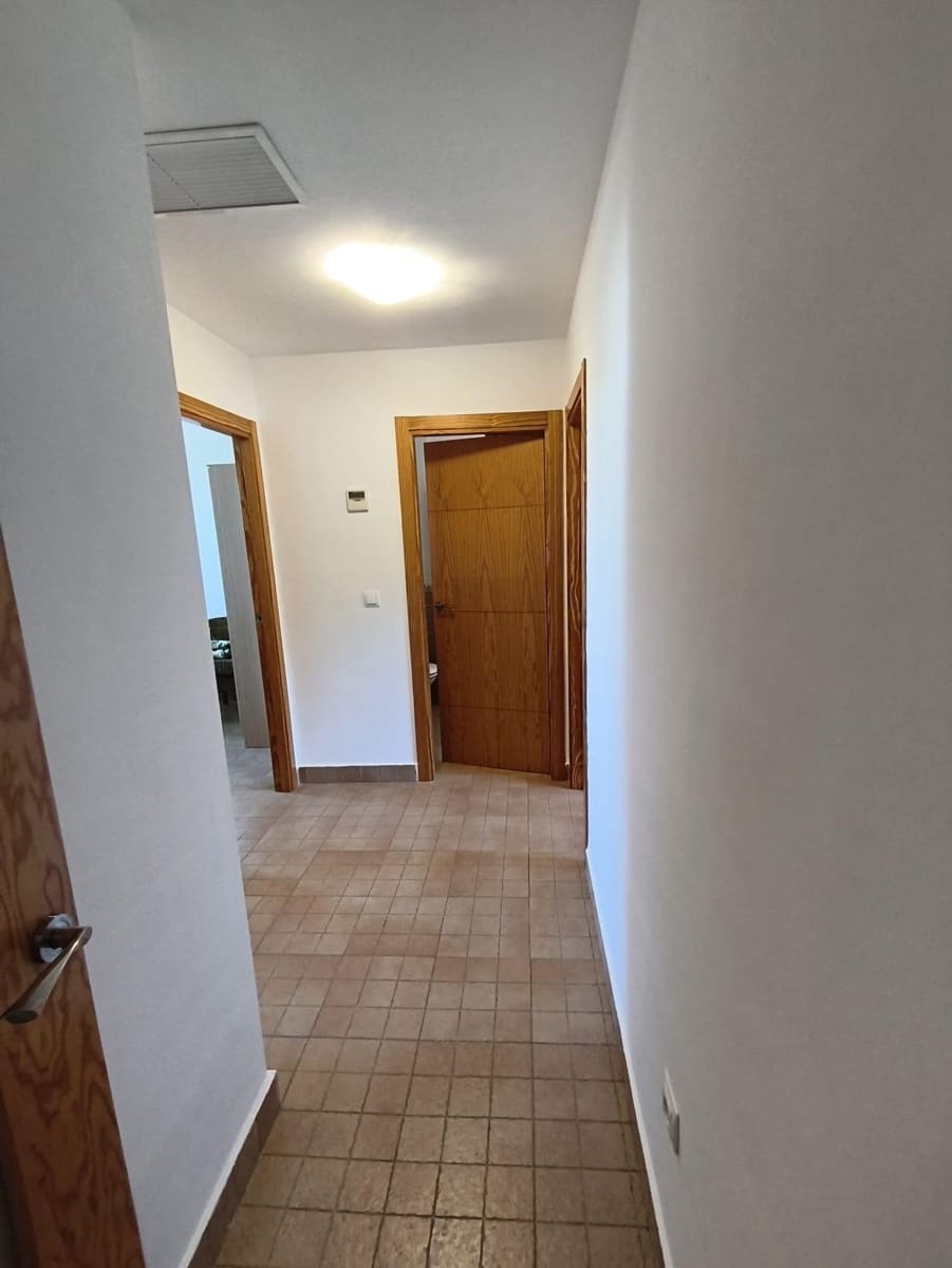 3 soveværelse Rækkehus til salg i Cordoba by med swimmingpool garage - € 255.000 (Ref: 9871903)