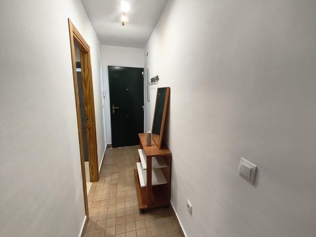 3 soverom Rekkehus til salgs i Córdoba by med svømmebasseng garasje - € 255 000 (Ref: 9871903)