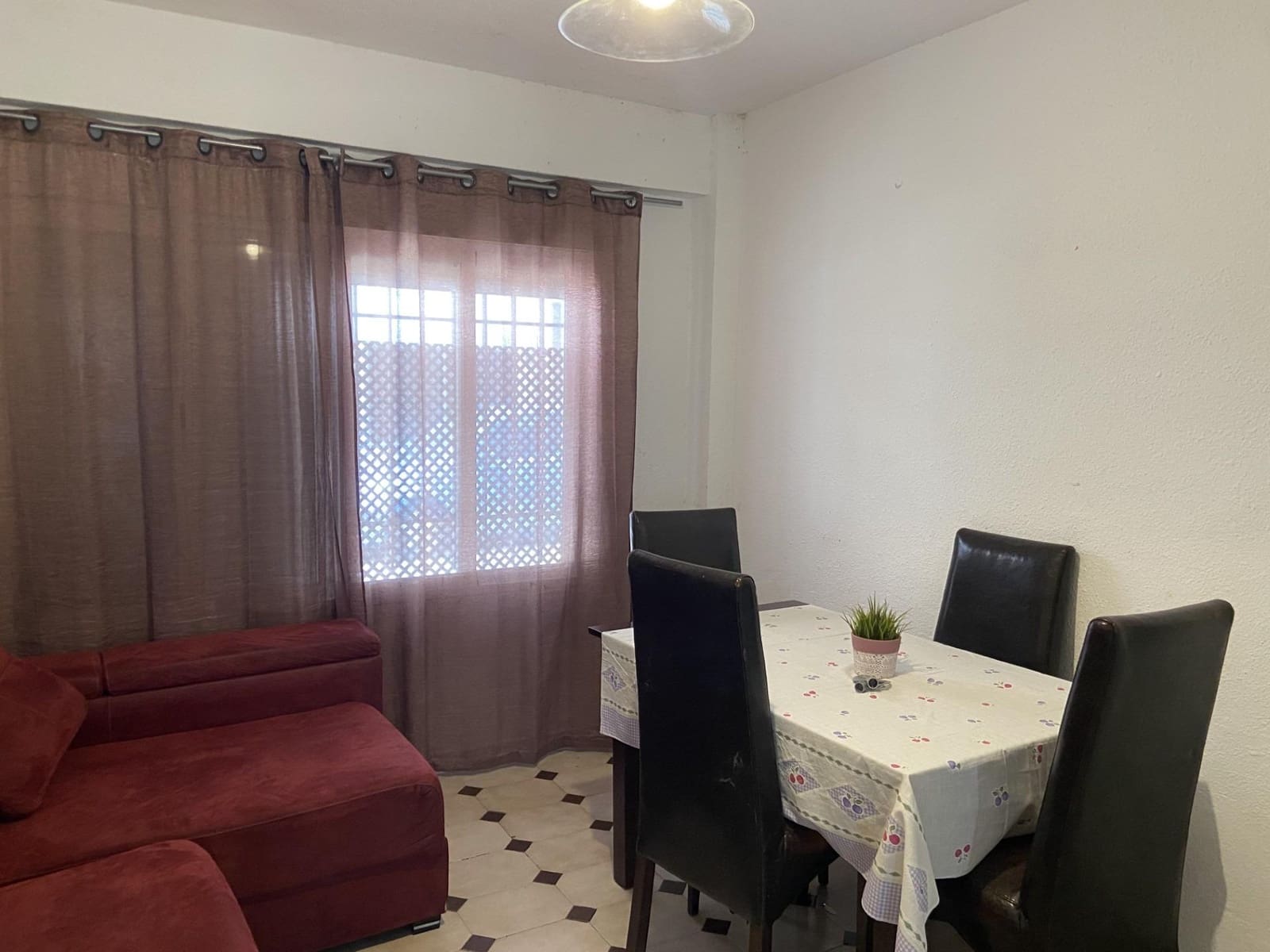 3 bedroom Flat for sale in Cordoba city - € 84,000 (Ref: 9871904)