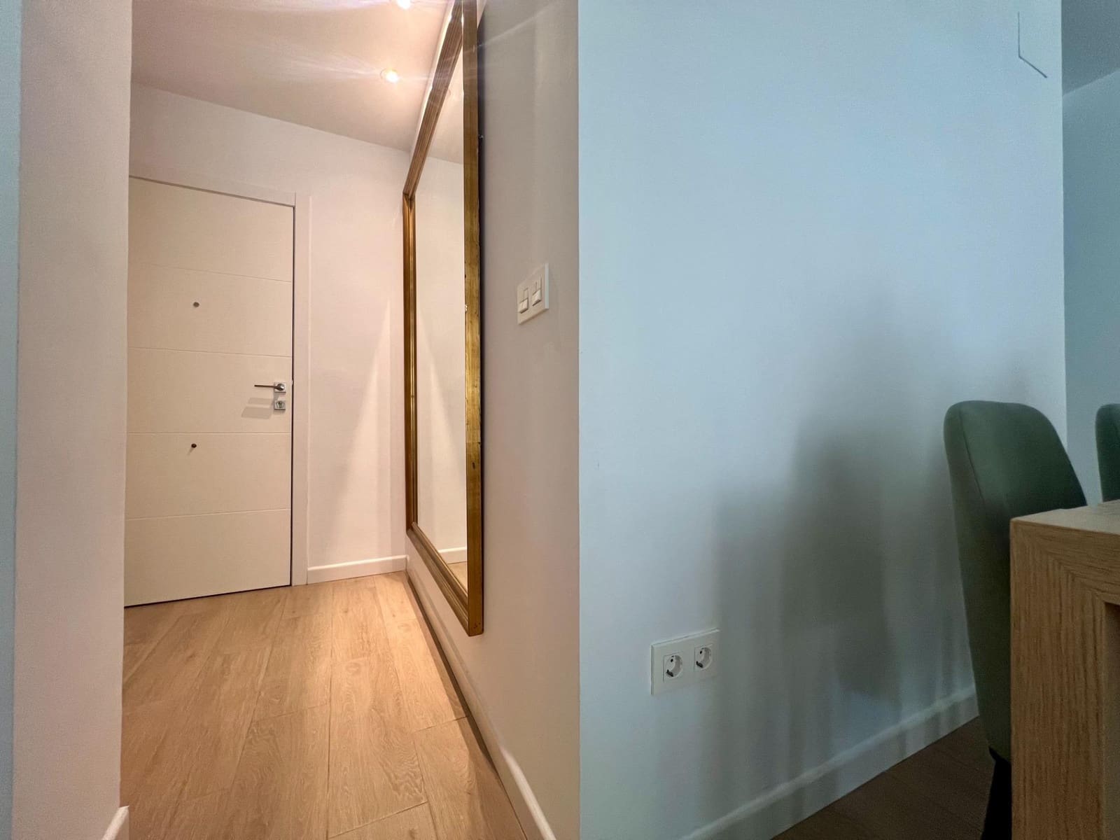3 sypialnia Mieszkanie do wynajęcia w Miasto Kordoba - 800 € (Ref: 9873607)