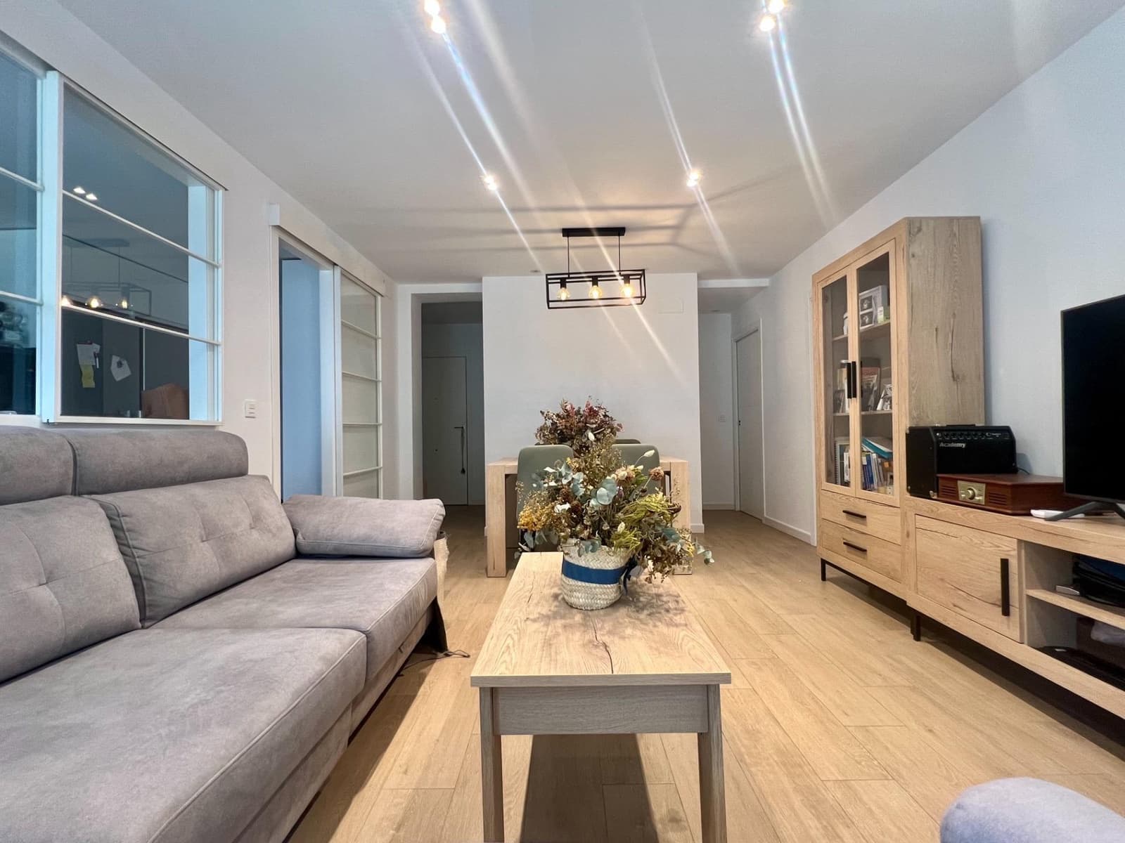 3 sypialnia Mieszkanie do wynajęcia w Miasto Kordoba - 800 € (Ref: 9873607)