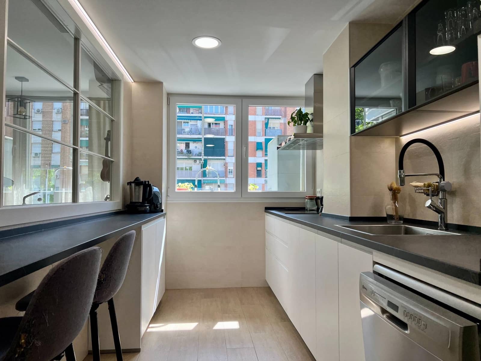 3 sypialnia Mieszkanie do wynajęcia w Miasto Kordoba - 800 € (Ref: 9873607)