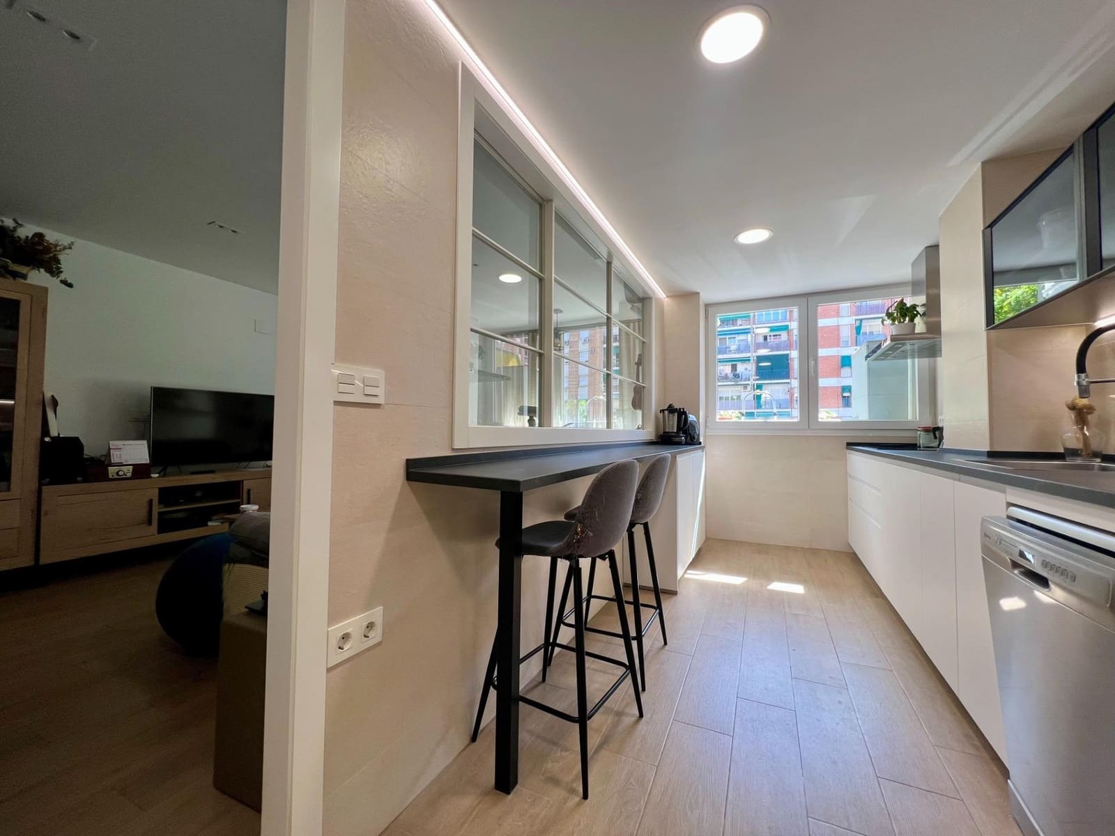 3 sypialnia Mieszkanie do wynajęcia w Miasto Kordoba - 800 € (Ref: 9873607)