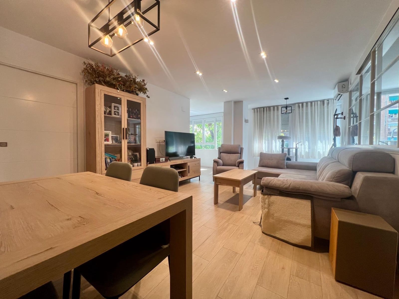 3 sypialnia Mieszkanie do wynajęcia w Miasto Kordoba - 800 € (Ref: 9873607)