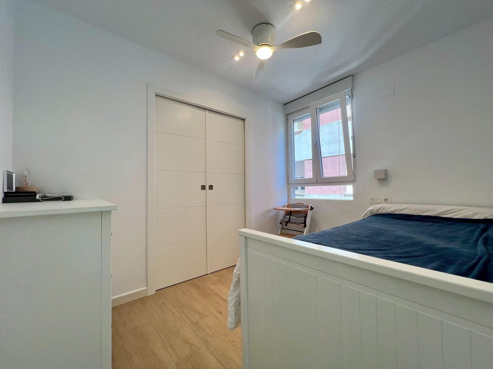 3 sypialnia Mieszkanie do wynajęcia w Miasto Kordoba - 800 € (Ref: 9873607)