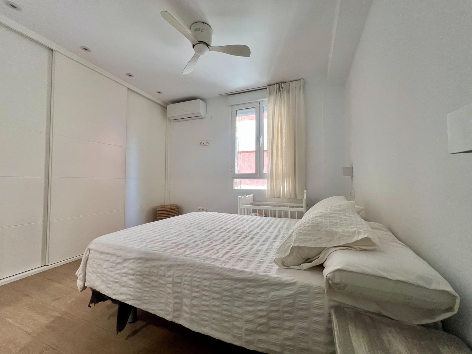 3 sypialnia Mieszkanie do wynajęcia w Miasto Kordoba - 800 € (Ref: 9873607)