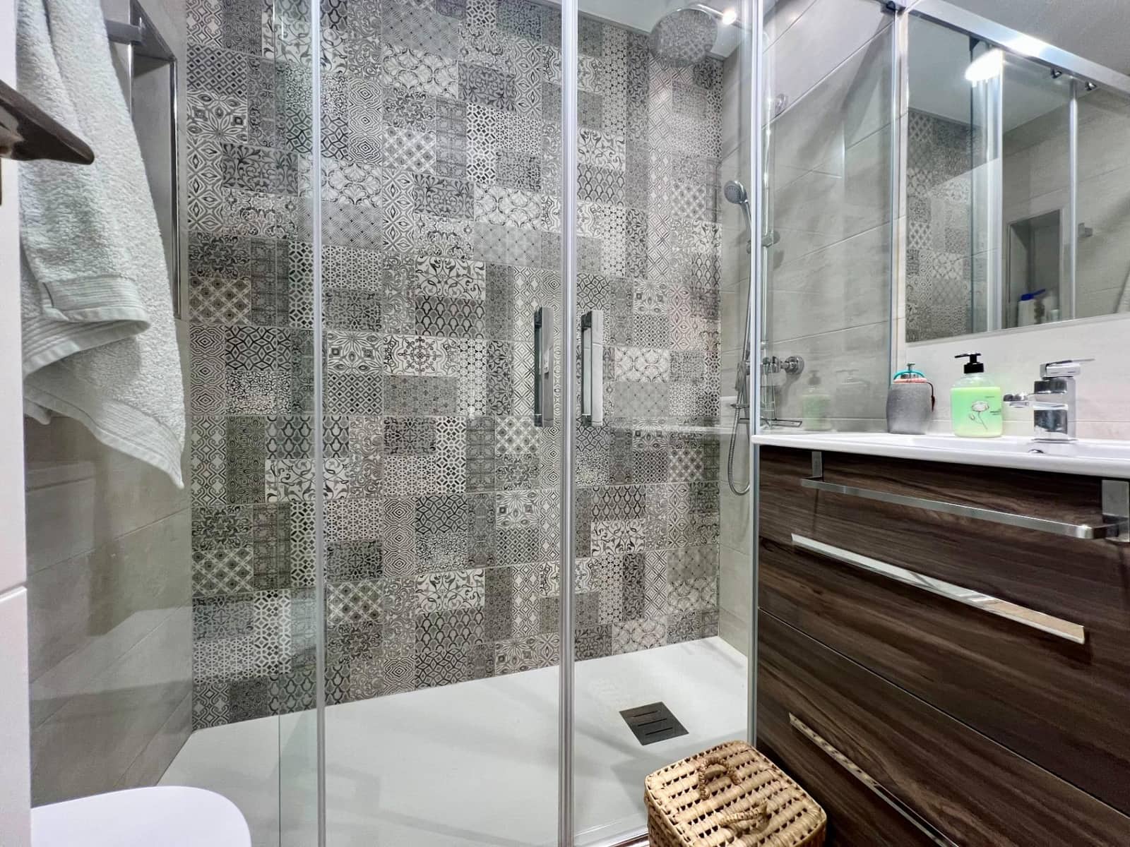 3 sypialnia Mieszkanie do wynajęcia w Miasto Kordoba - 800 € (Ref: 9873607)