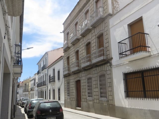 9 soverom Hus til salgs i Pozoblanco - € 290 000 (Ref: 9873608)