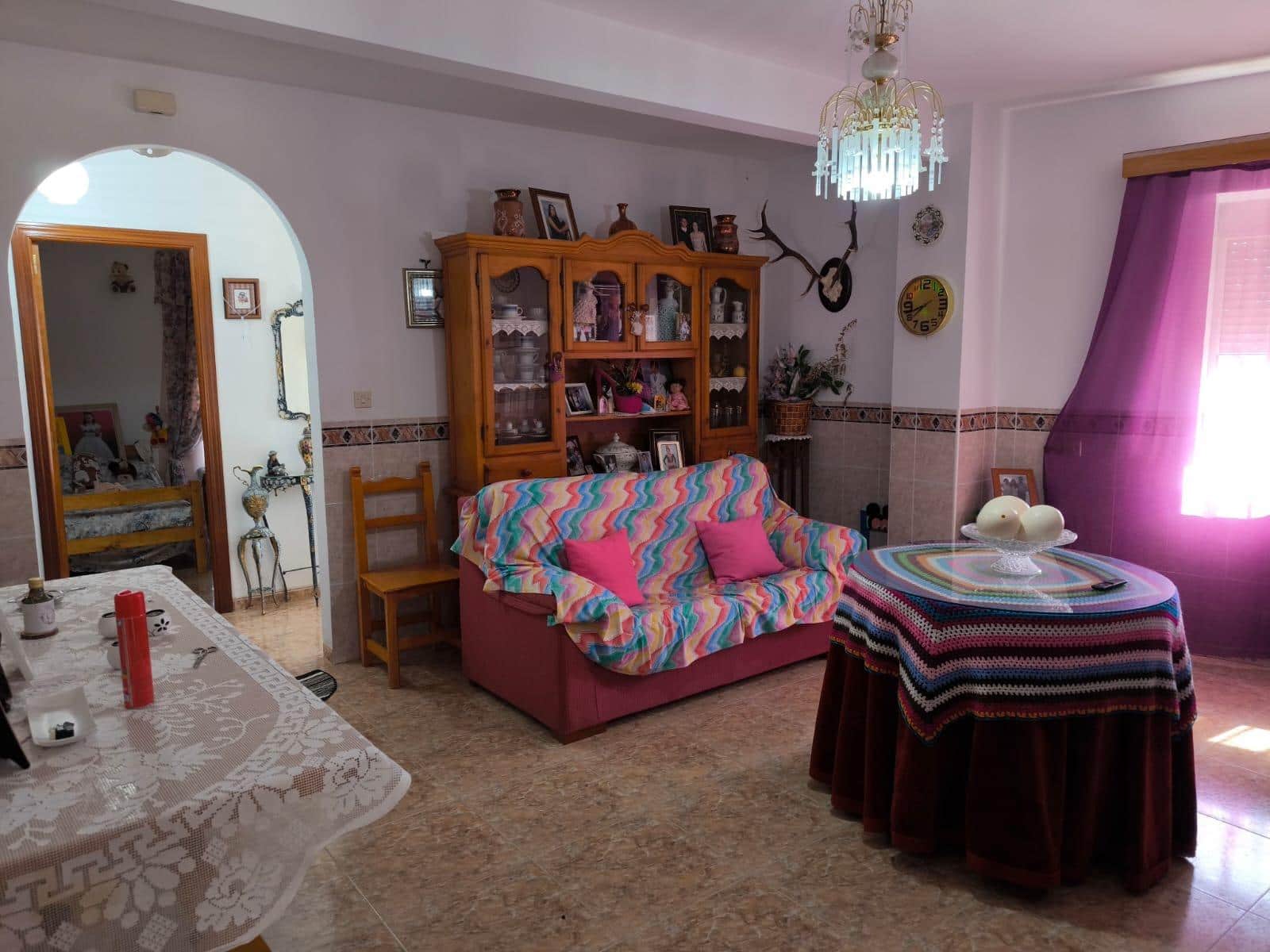 4 bedroom Finca/Country House for sale in Fuente Obejuna - € 75,000 (Ref: 9873609)