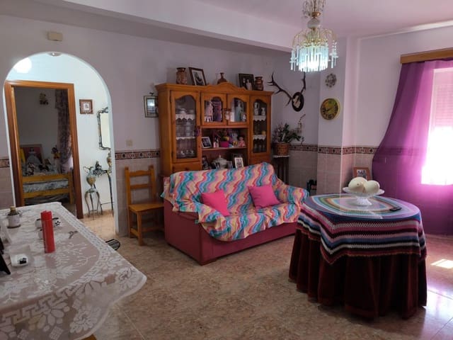 4 bedroom Finca/Country House for sale in Fuente Obejuna - € 75,000 (Ref: 9873609)