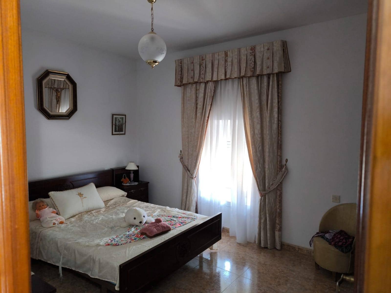 4 bedroom Finca/Country House for sale in Fuente Obejuna - € 75,000 (Ref: 9873609)