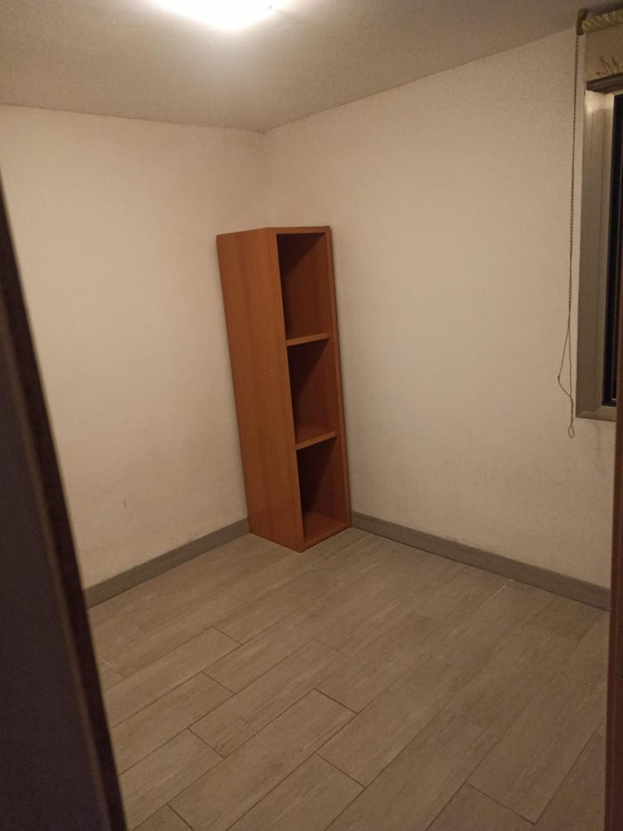 3 bedroom Flat for sale in Cordoba city - € 58,400 (Ref: 9876517)