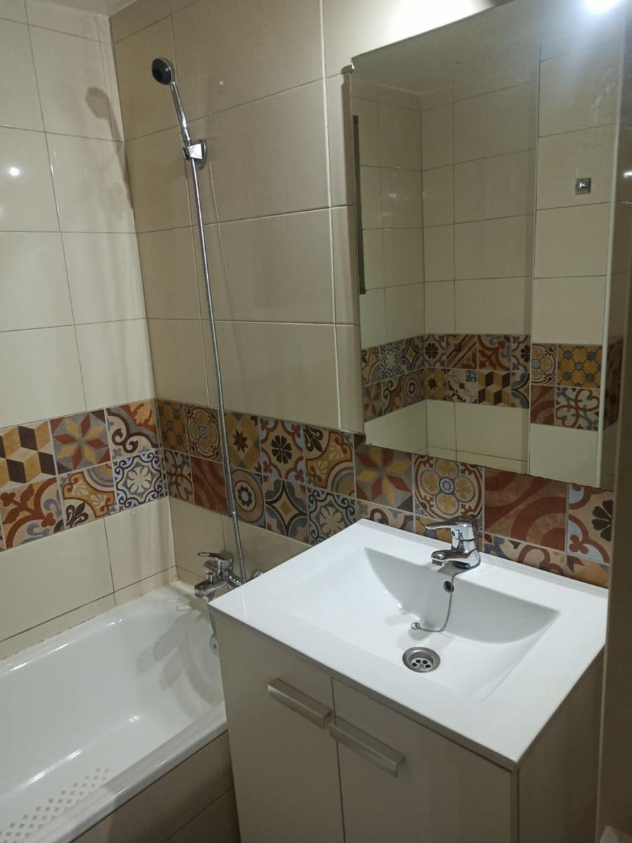 3 bedroom Flat for sale in Cordoba city - € 58,400 (Ref: 9876517)