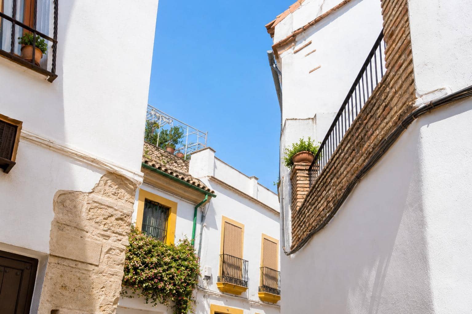 7 soveværelse Byhus til salg i Cordoba by - € 379.800 (Ref: 9876521)