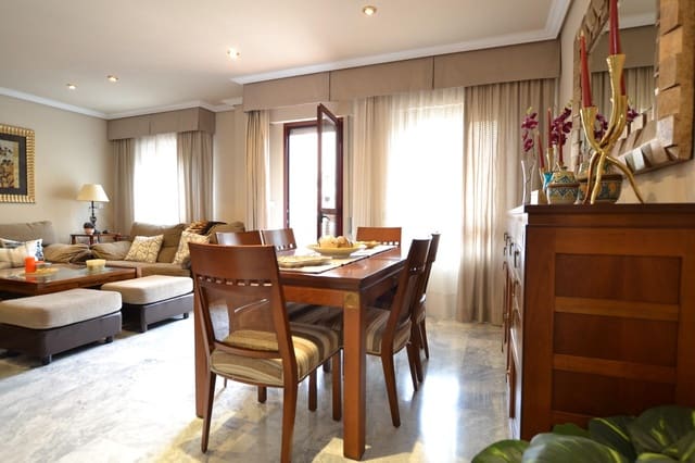 5 bedroom Flat for sale in Vista Alegre, Córdoba city with garage - € 370,000 (Ref: 9890475)