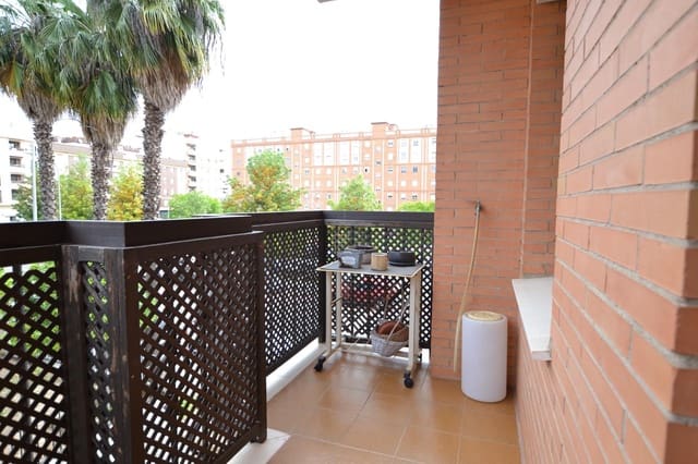 5 bedroom Flat for sale in Vista Alegre, Córdoba city with garage - € 370,000 (Ref: 9890475)