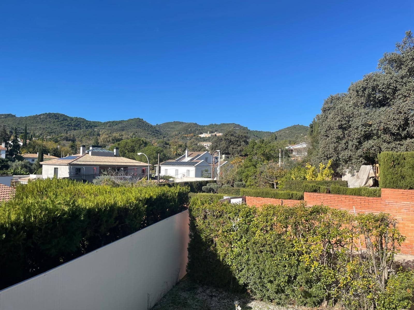 7 sovrum Villa till salu i Cordoba stad med pool garage - 465 000 € (Ref: 9890476)