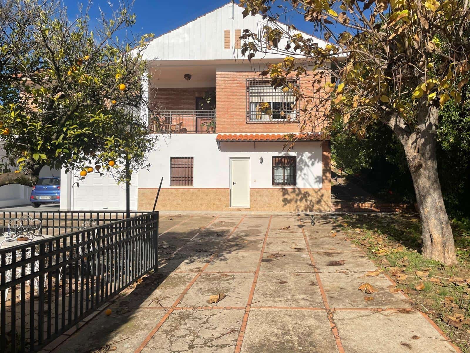 7 sovrum Villa till salu i Cordoba stad med pool garage - 465 000 € (Ref: 9890476)
