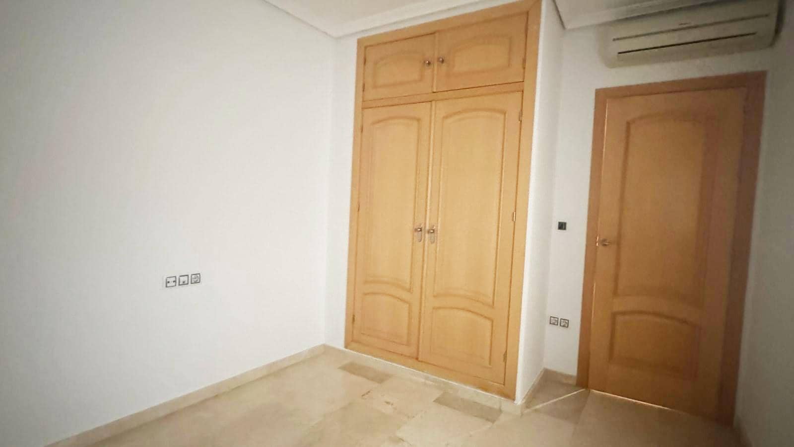 3 soveværelse Lejlighed til salg i Cordoba by - € 249.000 (Ref: 9890478)