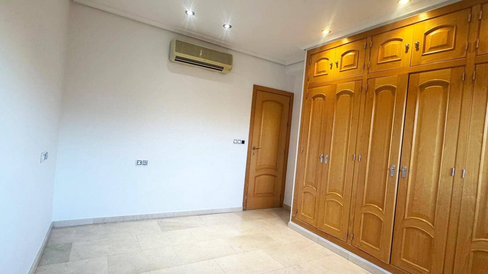 3 soveværelse Lejlighed til salg i Cordoba by - € 249.000 (Ref: 9890478)