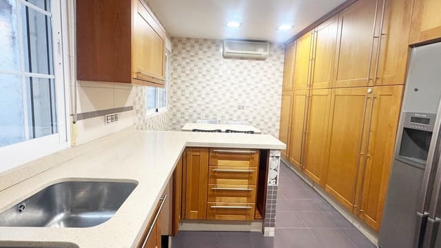 3 soveværelse Lejlighed til salg i Ollerías, Córdoba by - € 249.000 (Ref: 9890478)