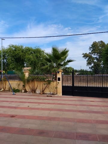 3 chambre Finca/Maison de Campagne à vendre à La Carlota avec garage - 175 000 € (Ref: 9890479)