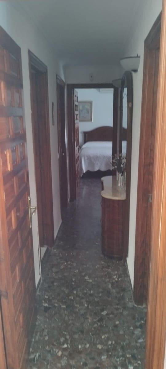 3 chambre Finca/Maison de Campagne à vendre à La Carlota avec garage - 175 000 € (Ref: 9890479)
