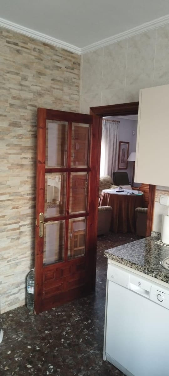3 chambre Finca/Maison de Campagne à vendre à La Carlota avec garage - 175 000 € (Ref: 9890479)