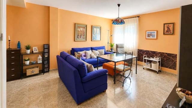 3 Zimmer Haus zu verkaufen in Córdoba Stadt mit Garage - 269.000 € (Ref: 9890480)