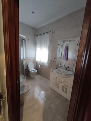 4 Zimmer Haus zu verkaufen in Fuente Obejuna mit Garage - 180.000 € (Ref: 9892453)