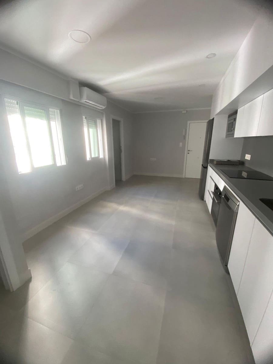2 slaapkamer Appartement te koop in Cordoba stad - € 168.500 (Ref: 9893963)