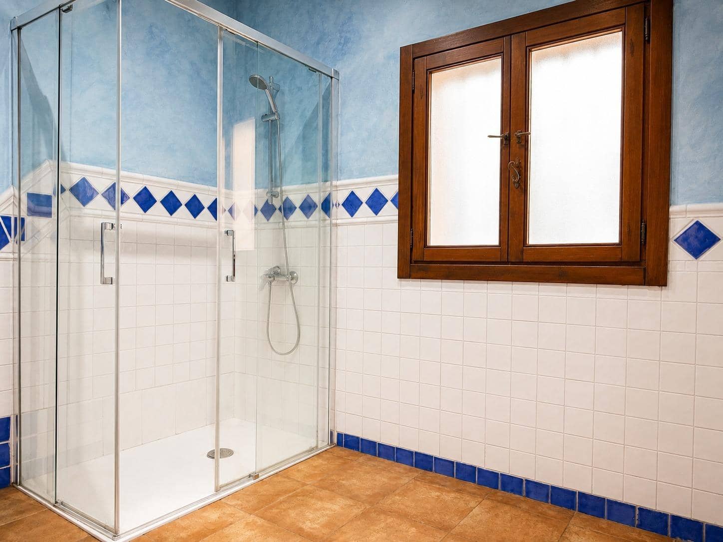 10 quarto Quinta/Casa Rural para venda em Cordova cidade com piscina garagem - 650 000 € (Ref: 9893964)