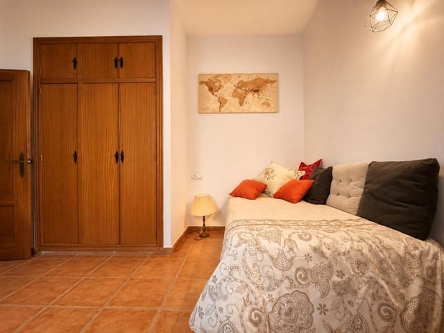 10 quarto Quinta/Casa Rural para venda em Córdova cidade com piscina garagem - 650 000 € (Ref: 9893964)