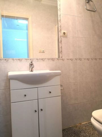 1 bedroom Flat for rent in Ciudad Jardín, Córdoba city - € 450 (Ref: 9896407)