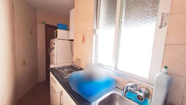 3 bedroom Flat for sale in San Lorenzo, Córdoba city - € 94,500 (Ref: 9898873)