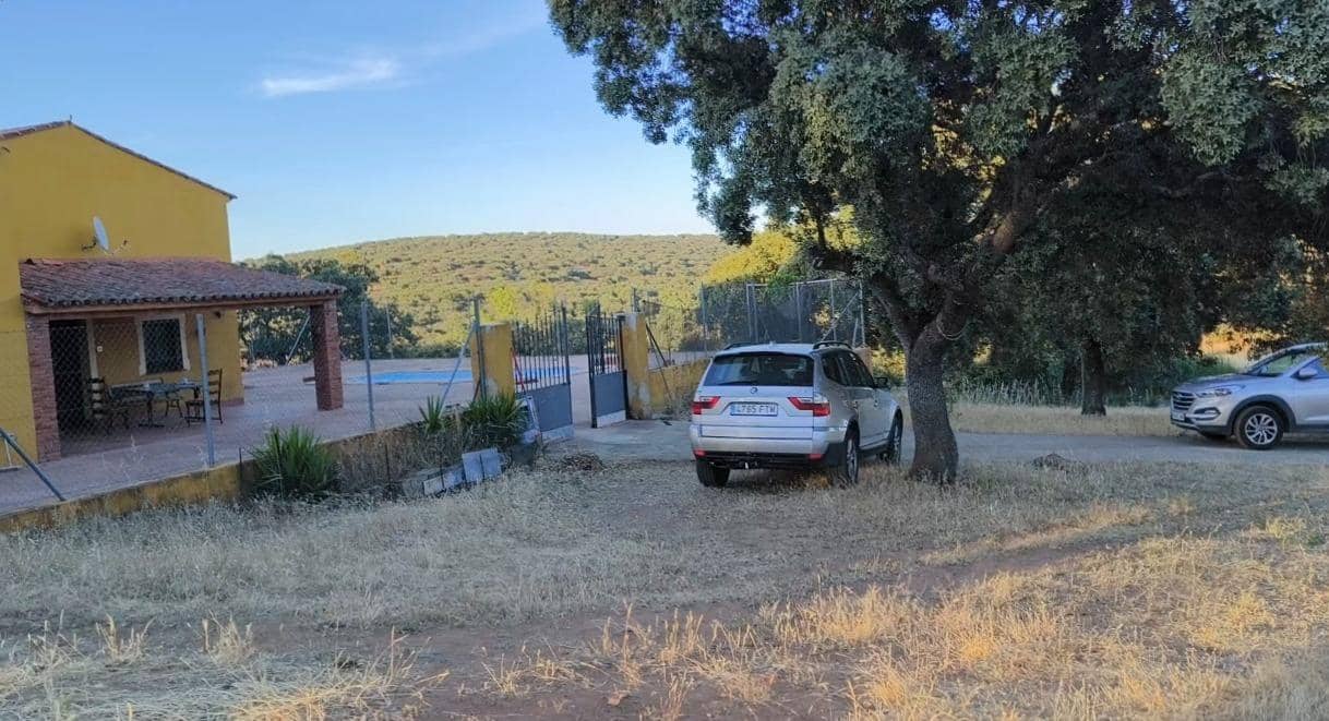Undeveloped Land for sale in Fuente Obejuna - € 360,000 (Ref: 9898874)