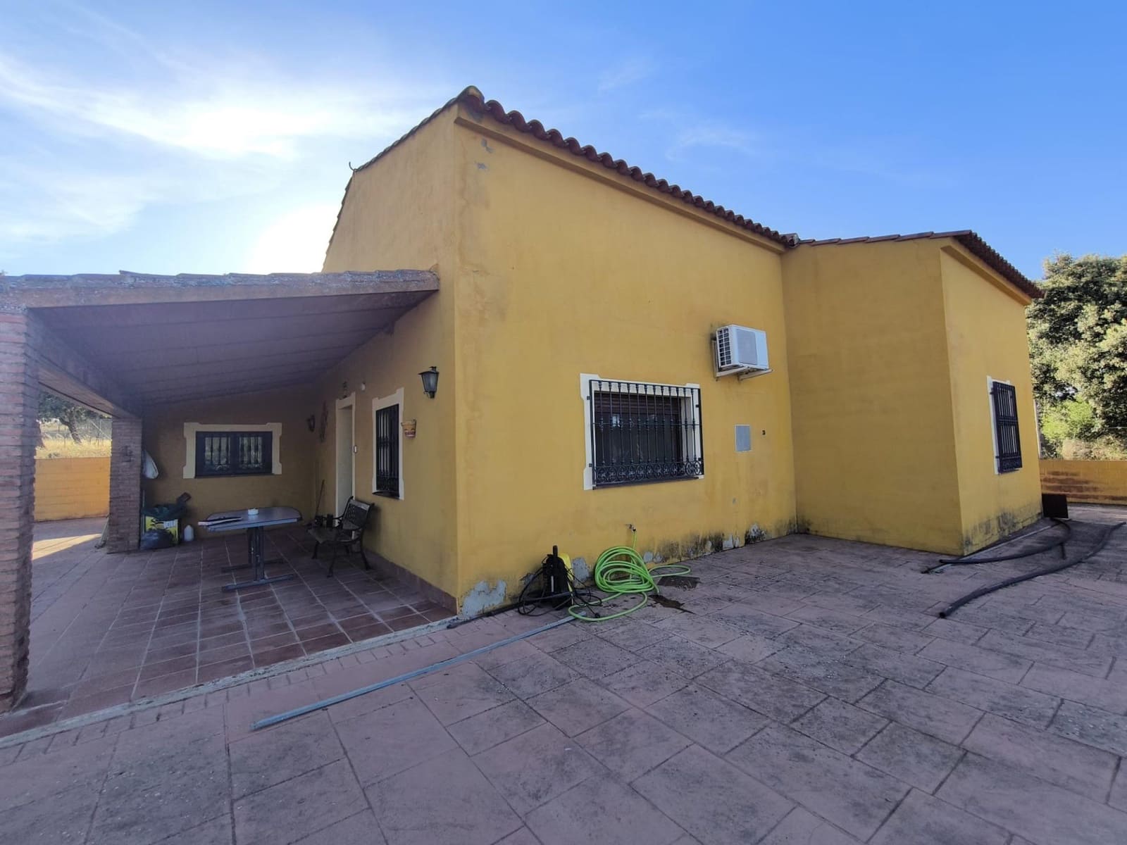 Undeveloped Land for sale in Fuente Obejuna - € 360,000 (Ref: 9898874)