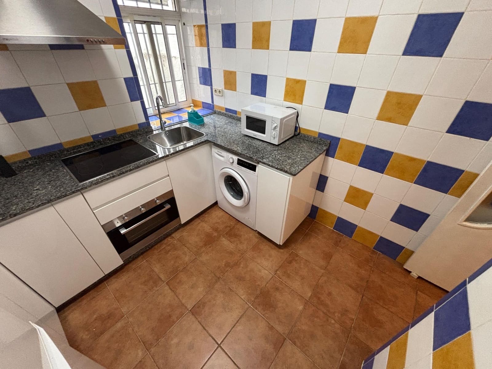 1 Zimmer Studio zu vermieten in Cordoba Stadt - 550 € (Ref: 9898875)